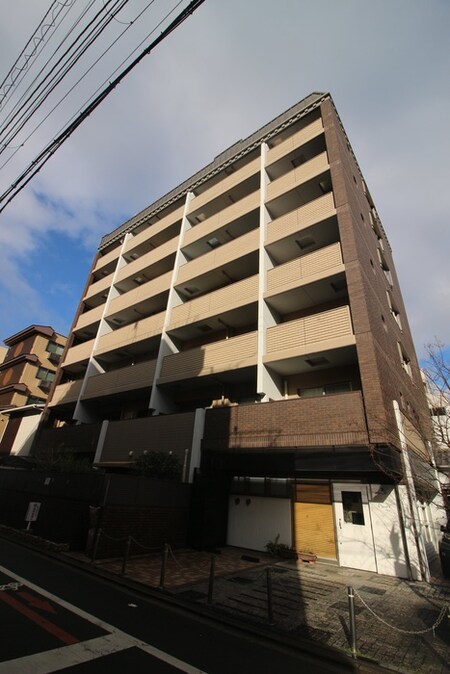 コンフォール室町六角（204）外観写真