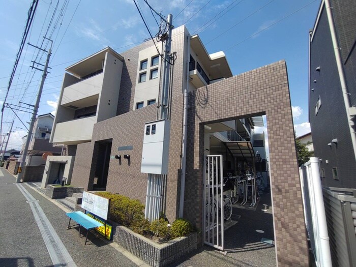 物件外観写真2　(外観写真)