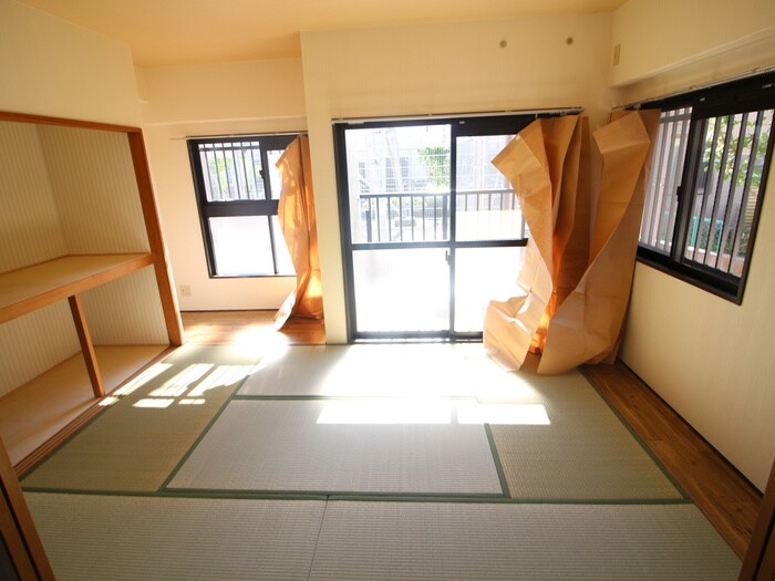 物件内観写真9　(居室)