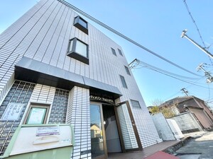 シティメゾンフェニックス外観写真