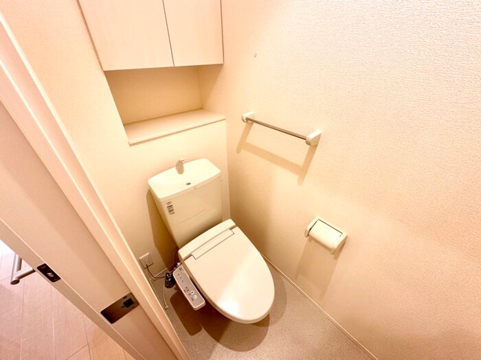 物件内観写真12　(トイレ)