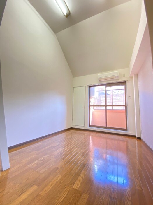 物件内観写真11　(居室)