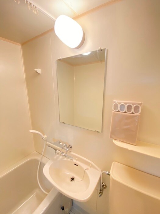 物件内観写真18　(洗面)