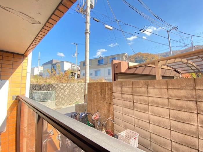 物件内観写真21　(室内からの展望)