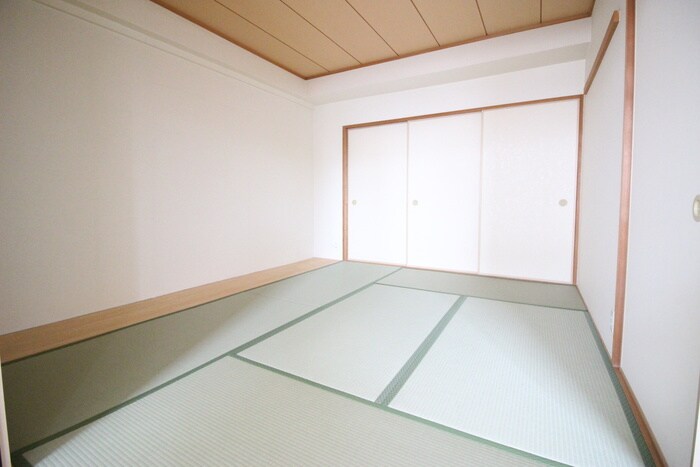 物件内観写真9　(居室)