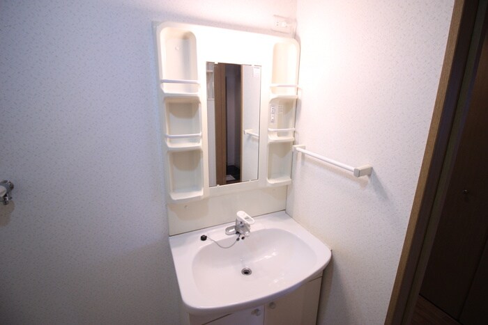 物件内観写真15　(洗面)