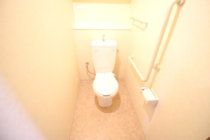 物件内観写真17　(トイレ)