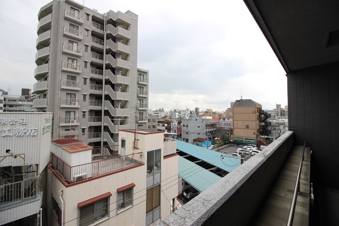 物件内観写真22　(室内からの展望)