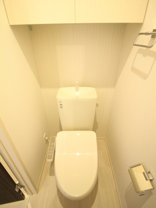 物件内観写真14　(トイレ)