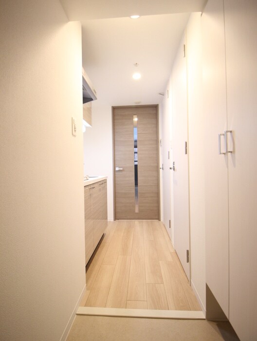 物件内観写真15　(玄関)