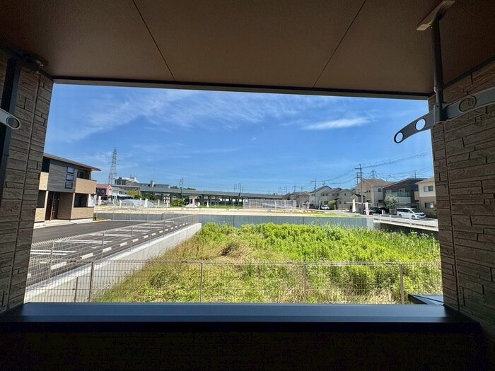 物件内観写真19　(室内からの展望)