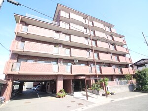 ｸﾞﾗﾝﾄﾞ日光ﾊｲﾂ西向日弐番館(402)外観写真