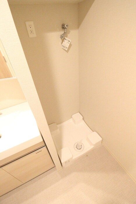 物件内観写真11　(洗濯機置場)