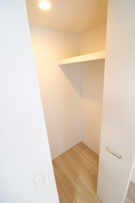 物件内観写真22　(収納)