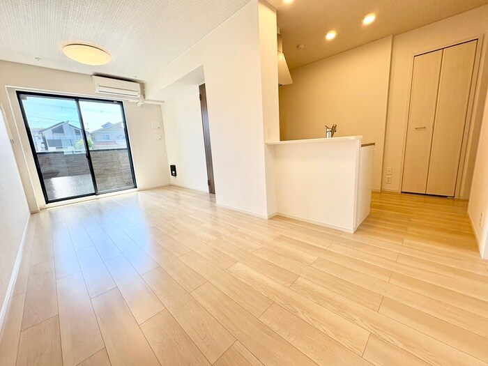 物件内観写真6　(居室)