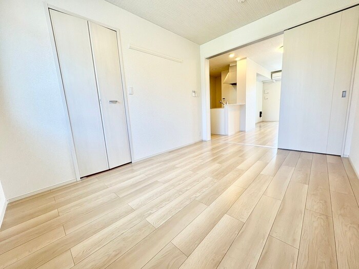 物件内観写真7　(居室)