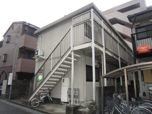 ス－ベニ－ル外観写真