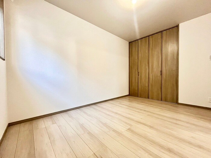 物件内観写真12　(居室)