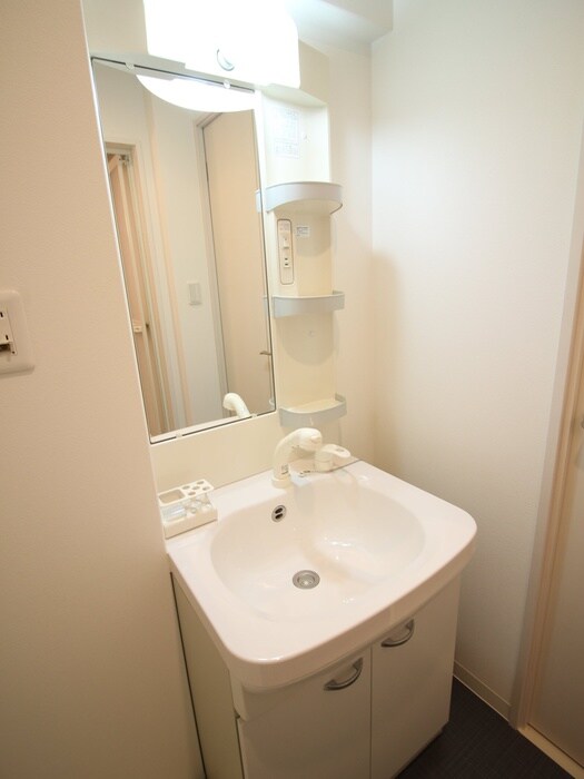 物件内観写真8　(洗面)