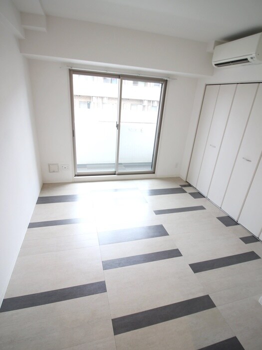 物件内観写真11　(居室)