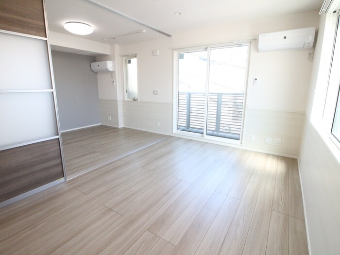 物件内観写真16　(居室)