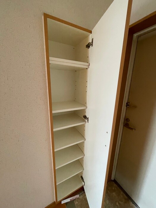 物件内観写真17　(靴箱)
