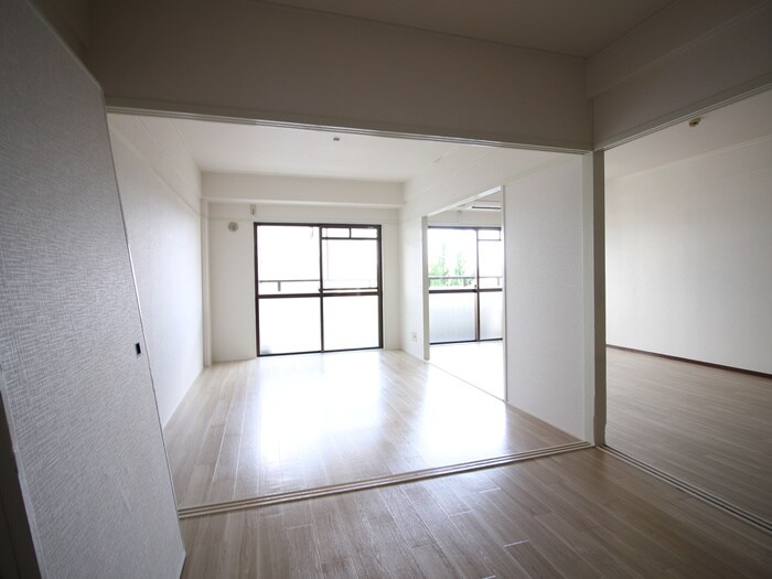 物件内観写真7　(居室)