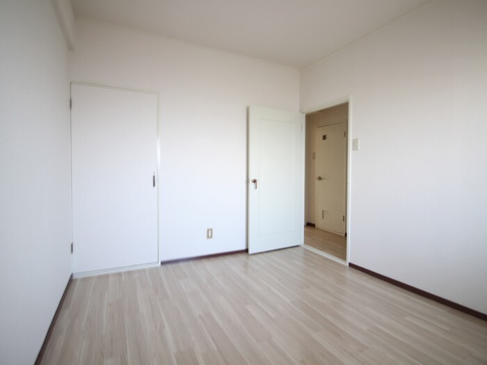 物件内観写真14　(居室)