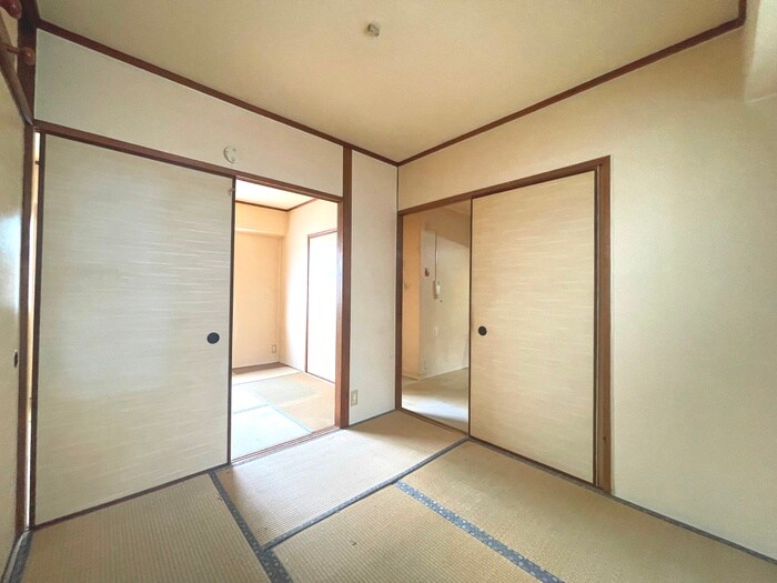 物件内観写真9　(居室)