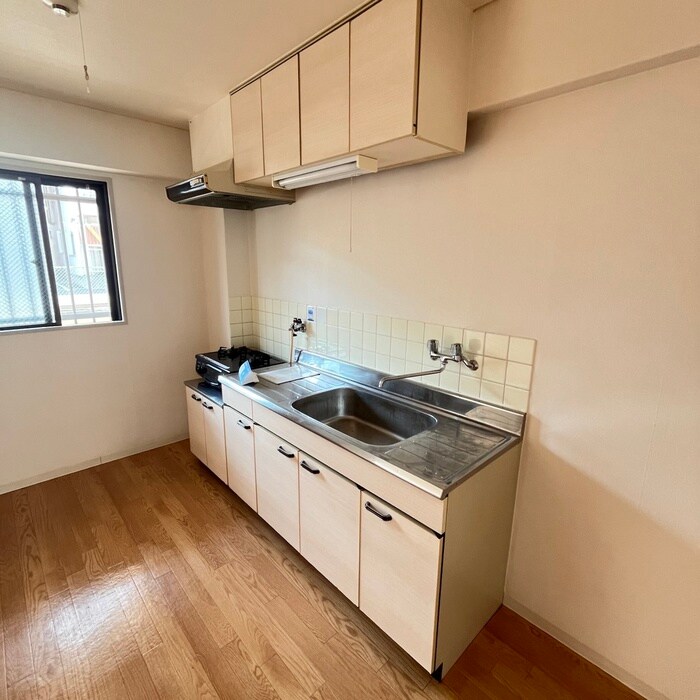 物件内観写真8　(キッチン)