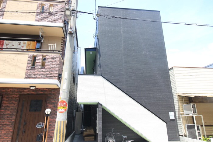 物件外観写真5　(外観写真)