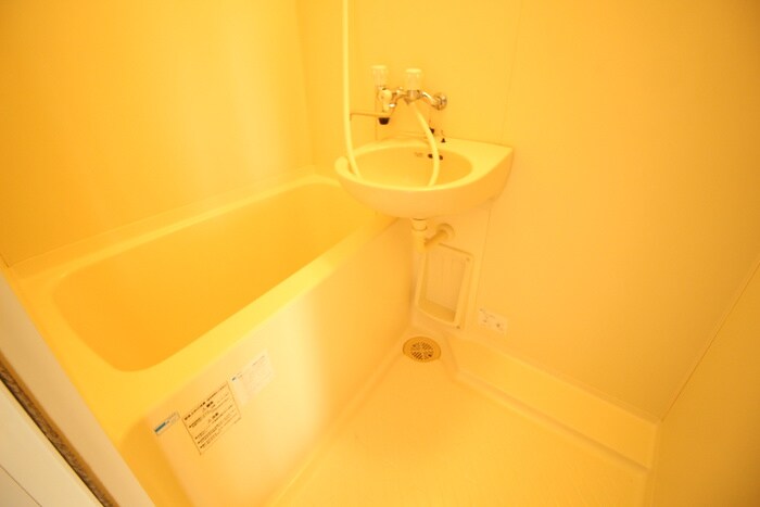 物件内観写真8　(バス／シャワールーム等)