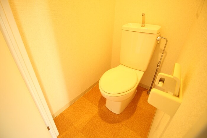 物件内観写真11　(トイレ)