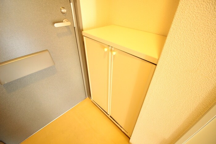 物件内観写真18　(靴箱)
