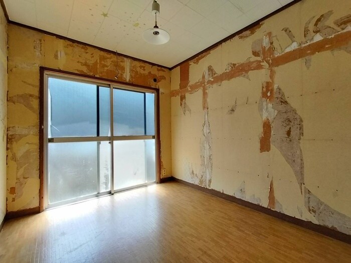 物件内観写真2　(居室)