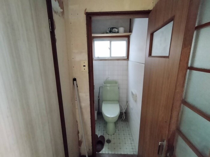 物件内観写真12　(トイレ)