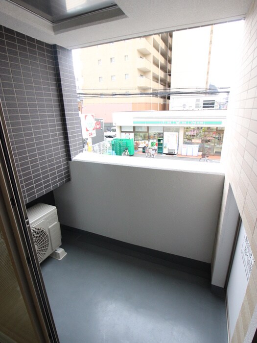 物件内観写真16　(ベランダ・バルコニー)