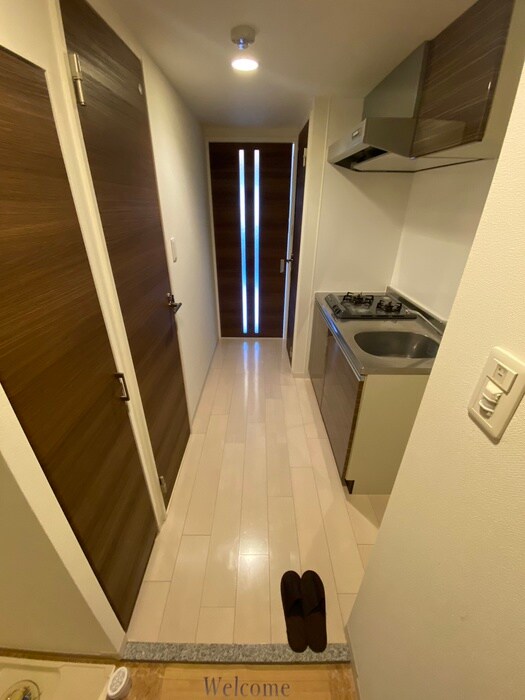 物件内観写真16　(廊下)