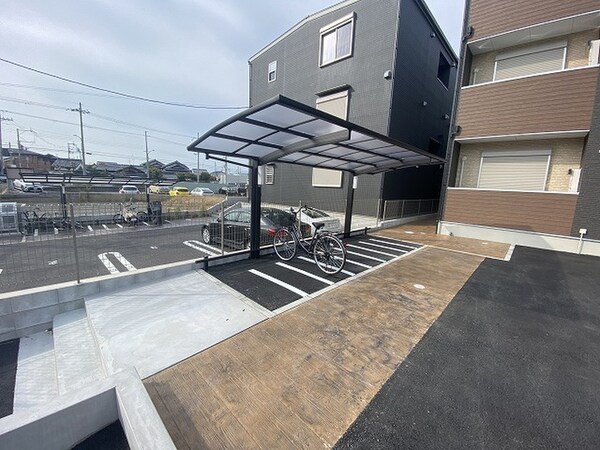 駐輪場