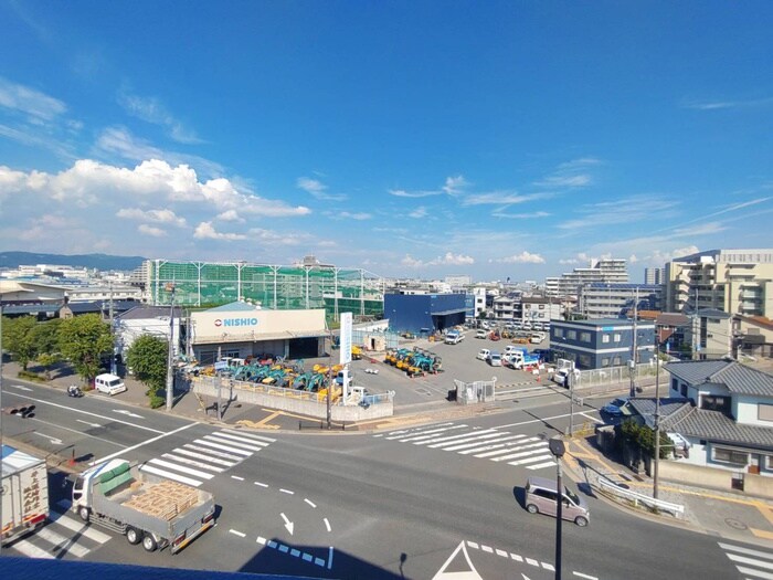 物件内観写真22　(室内からの展望)