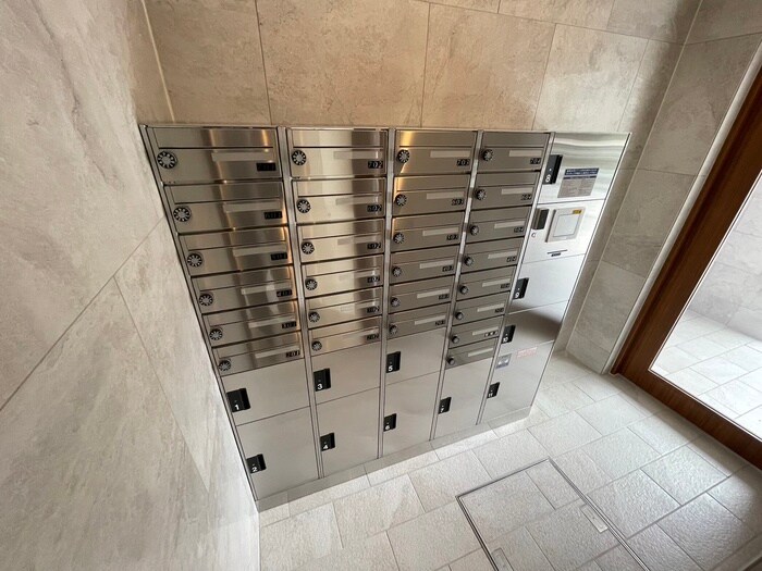 物件外観写真5　(建物設備)