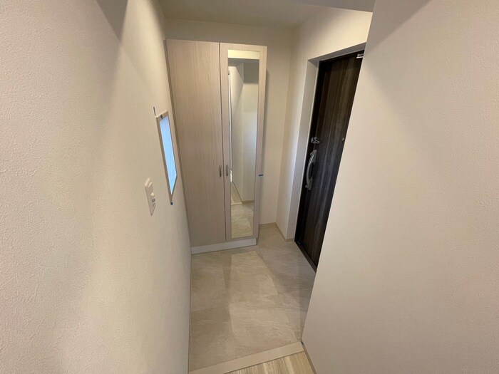 物件内観写真19　(玄関)