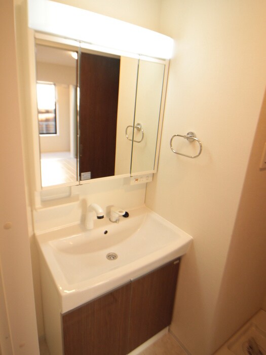 物件内観写真10　(洗面)