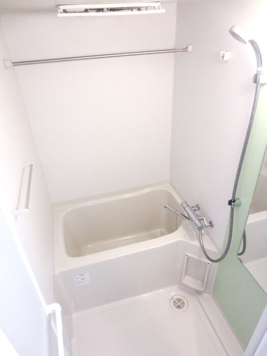 物件内観写真8　(バス／シャワールーム等)