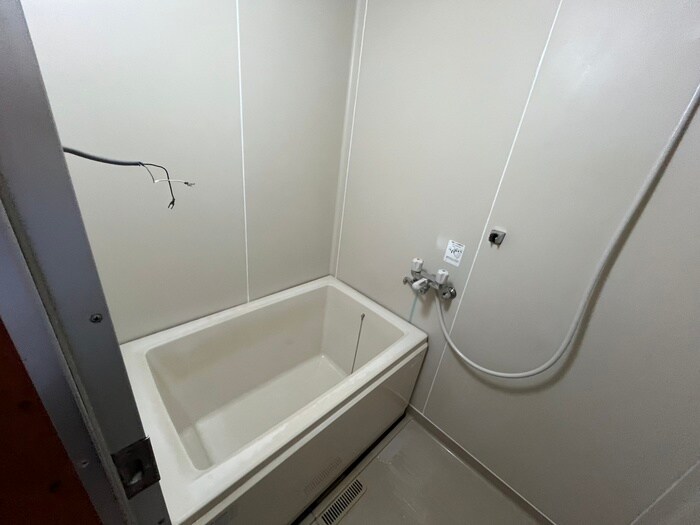 物件内観写真8　(バス／シャワールーム等)