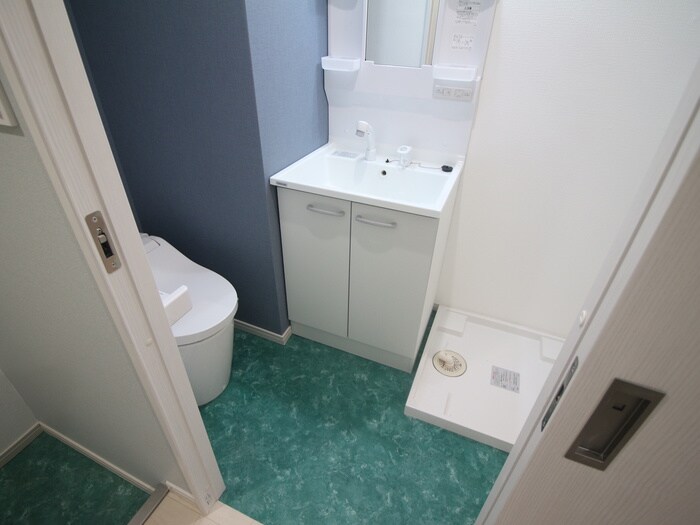 物件内観写真11　(洗面)