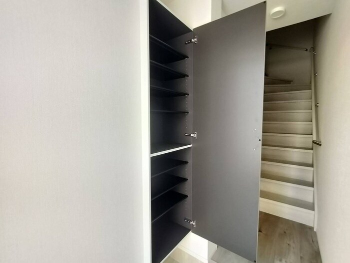 物件内観写真20　(靴箱)