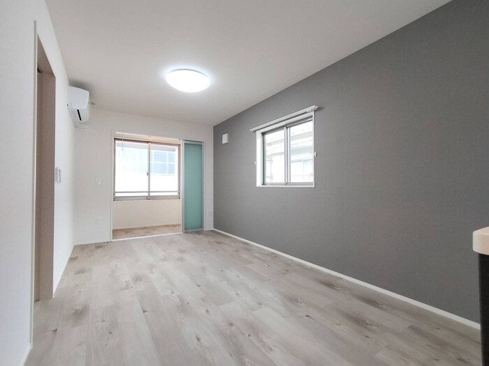 物件内観写真21　(居室)