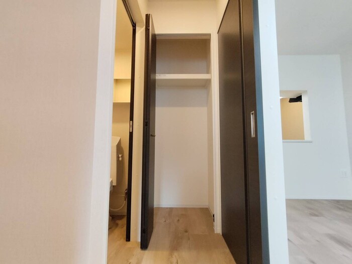 物件内観写真22　(収納)