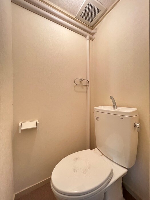 物件内観写真13　(トイレ)
